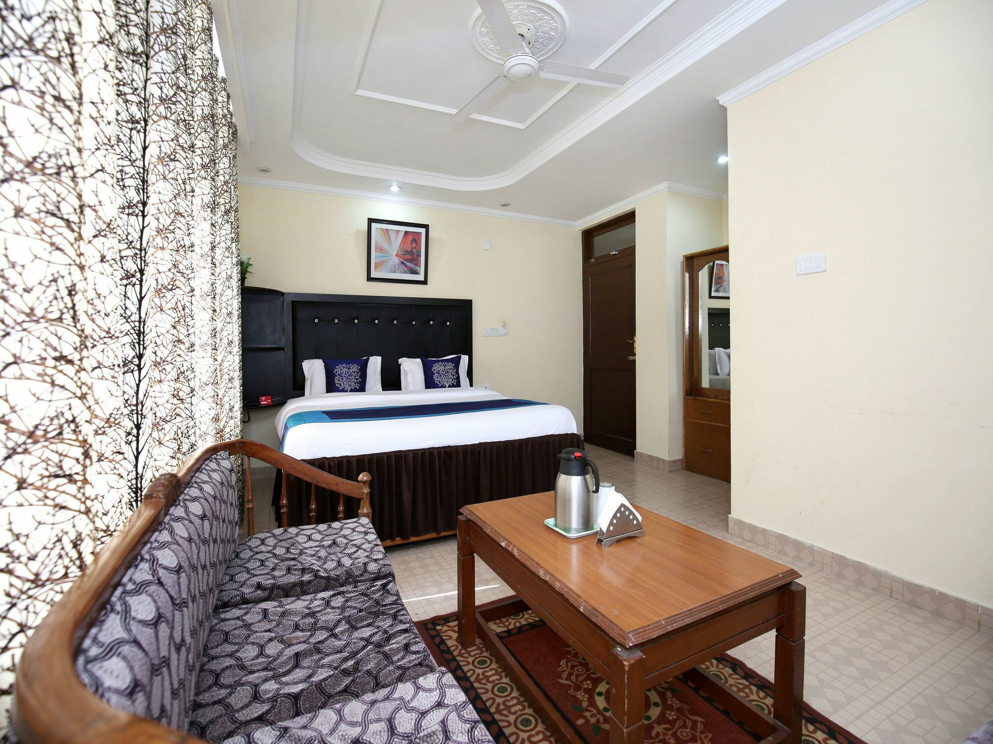 Oyo 9942 Hotel Ravine ดารัมซาลา ภายนอก รูปภาพ